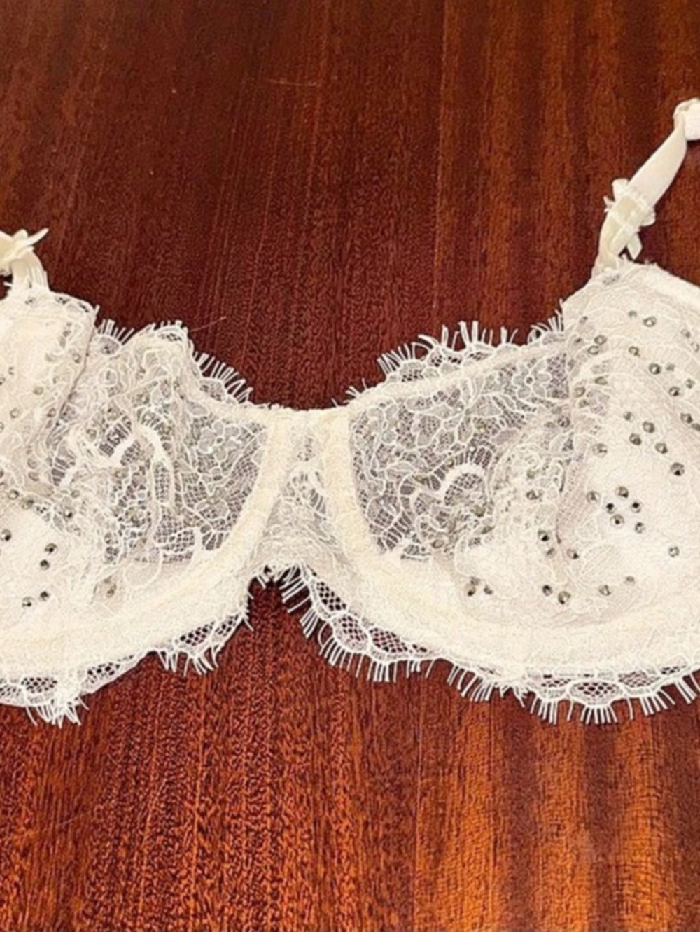 Victoria's Secret Very Sexy Shine Strap Unlined Low-Cut Lace Demi Bra Lace Demi